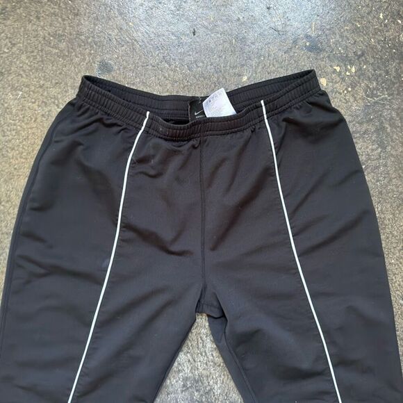 Nike Women’s Black Polyester Workout Pants Size Medium Activewear Style Used - Picture 3 of 12